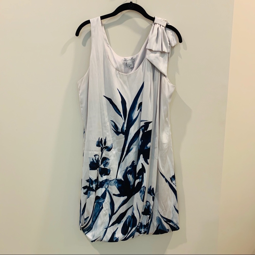 Ivory / Navy Sheath Midi Floral Dress
